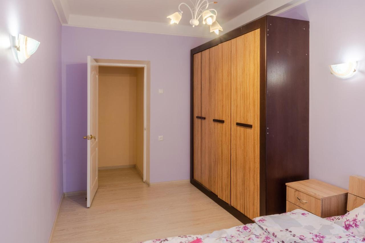 112 Вулиця Велика Васильківська Kiev Exterior foto