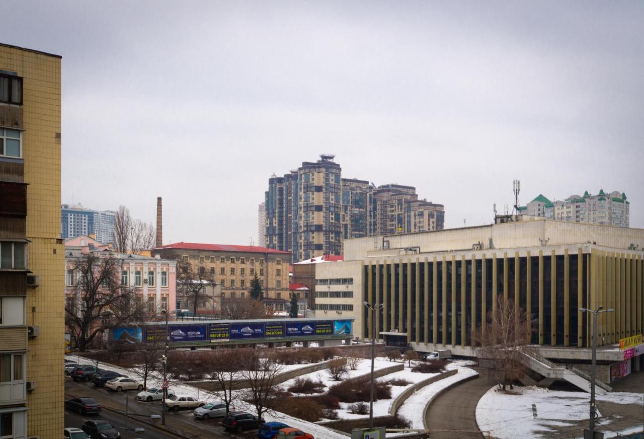 112 Вулиця Велика Васильківська Kiev Exterior foto